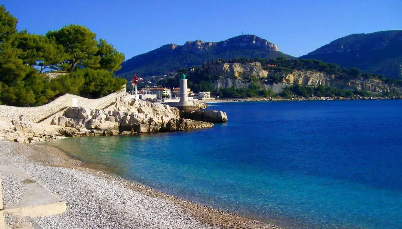 Appartement Le Bosquet 2 par Dodo-a-Cassis France